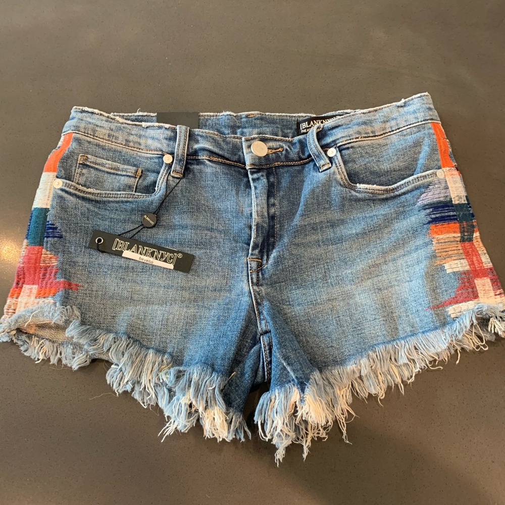 [BLANKNYC] The Astor Cut Off Shorts